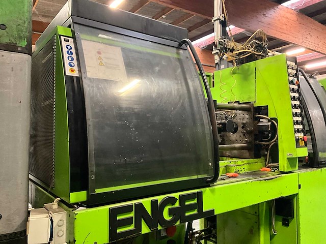 1991 engel es 80/35 hydraulische spuitgietmachine - afbeelding 15 van  33