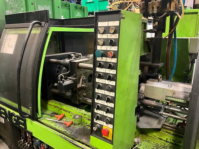 1991 engel es 80/35 hydraulische spuitgietmachine - afbeelding 19 van  33