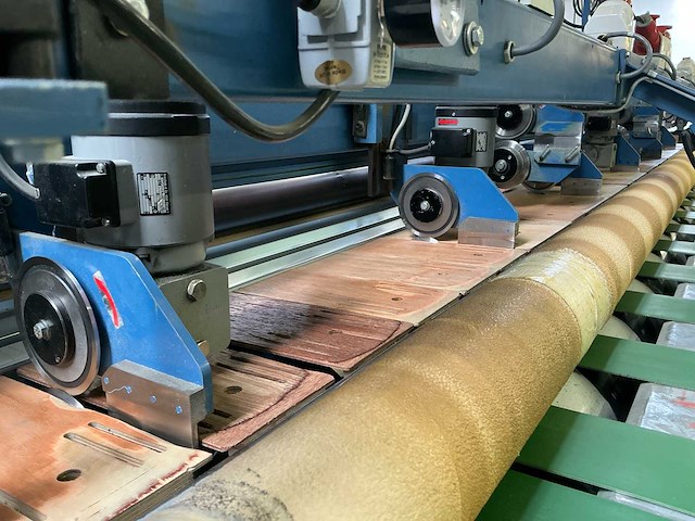 1991 etf 5422-21 textiel snijmachine (5000mm) - afbeelding 4 van  4