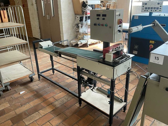 1991 gtk-w / ludre c20 doorloop plakpers met afkortautomaat - afbeelding 8 van  9