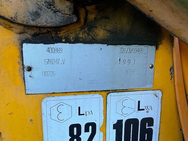 1991 jcb 3cx graaflaadmachine - afbeelding 4 van  11