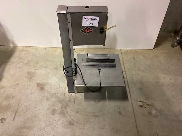 1991 nsv e11 vleeszaagmachine - afbeelding 1 van  3