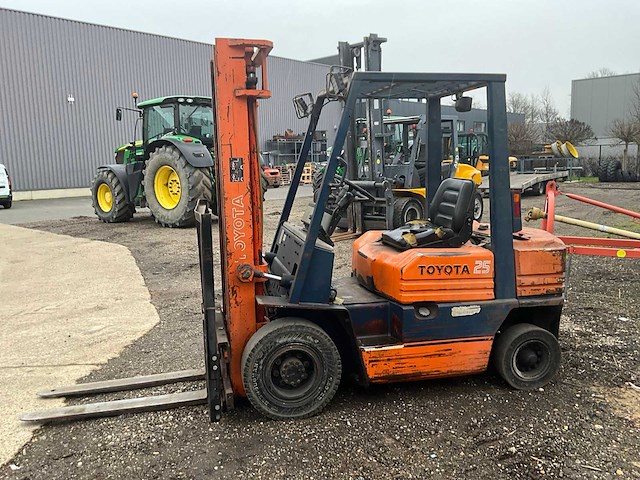 1991 toyota 02 5fdf 25 vorkheftruck - afbeelding 14 van  15