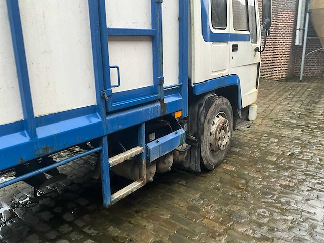 1991 volvo fl7 vrachtwagen - afbeelding 2 van  36