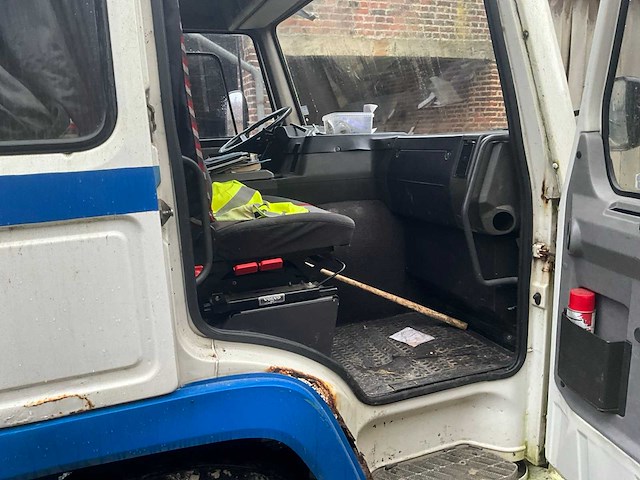 1991 volvo fl7 vrachtwagen - afbeelding 4 van  36