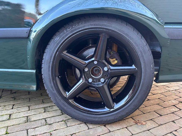 1992 bmw 325i coupé circuitwagen - afbeelding 26 van  35