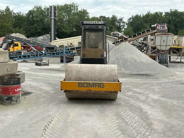 1992 bomag bw172d-2 bandenwals - afbeelding 14 van  20