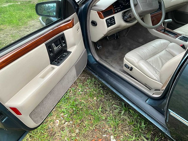 1992 cadillac seville sts - 4.9 v8 - belgische wagen - afbeelding 18 van  56