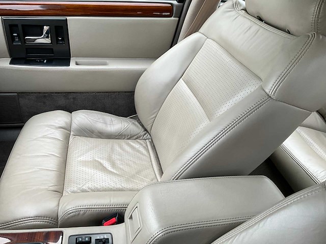 1992 cadillac seville sts - 4.9 v8 - belgische wagen - afbeelding 29 van  56