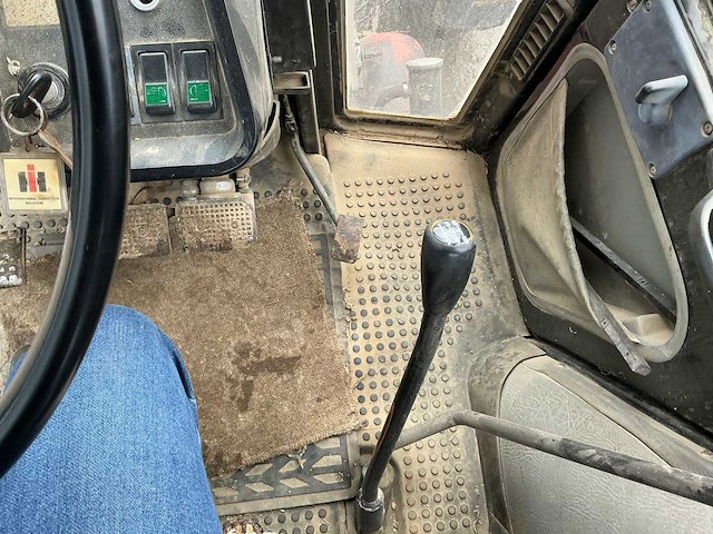 1992 case 1255 xl vierwielaangedreven landbouwtractor - afbeelding 22 van  38