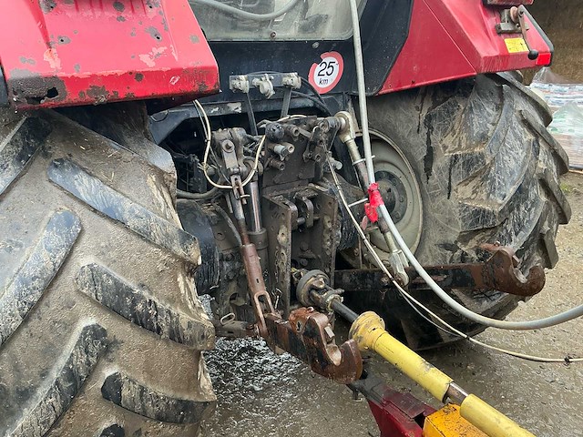 1992 case 1255 xl vierwielaangedreven landbouwtractor - afbeelding 34 van  38