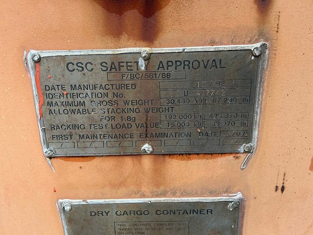 1992 daa-530b-p dry cargo zeecontainer met inhoud - afbeelding 12 van  15