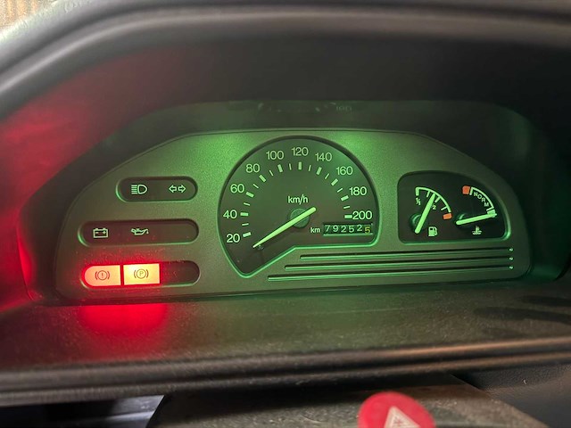 1992 ford fiesta light personenauto - afbeelding 2 van  21
