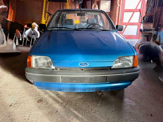 1992 ford fiesta light personenauto - afbeelding 15 van  21