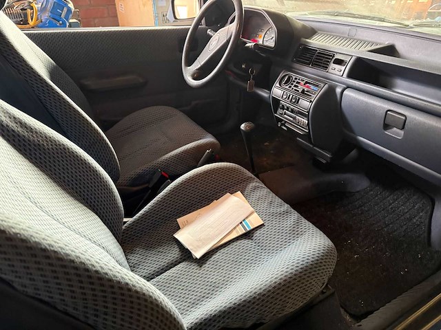 1992 ford fiesta light personenauto - afbeelding 21 van  21