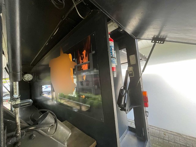 1992 gielen m35 professionele foodtruck trailer in buitenkeuken-stijl – volledig openklapbaar - afbeelding 14 van  17