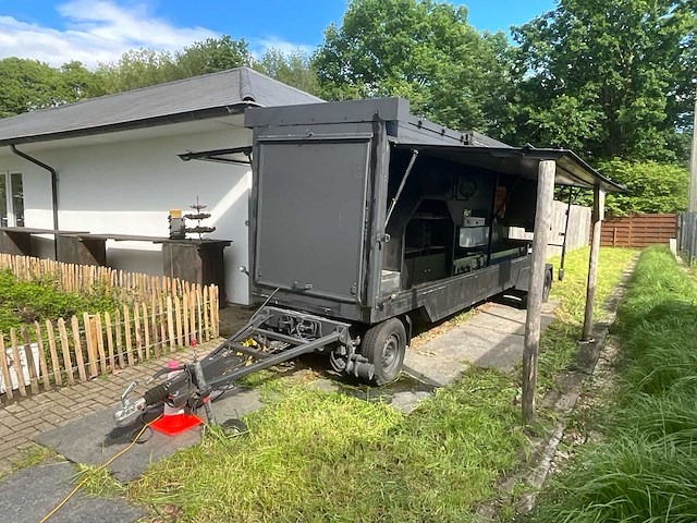 1992 gielen m35 professionele foodtruck trailer in buitenkeuken-stijl – volledig openklapbaar - afbeelding 1 van  29