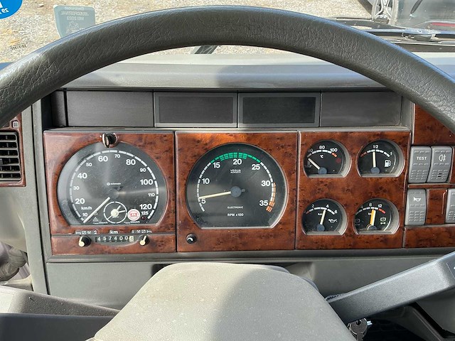 1992 iveco eurocargo paardenvrachtwagen mobilhome vrachtwagen - afbeelding 23 van  92