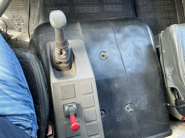 1992 iveco eurocargo paardenvrachtwagen mobilhome vrachtwagen - afbeelding 21 van  81