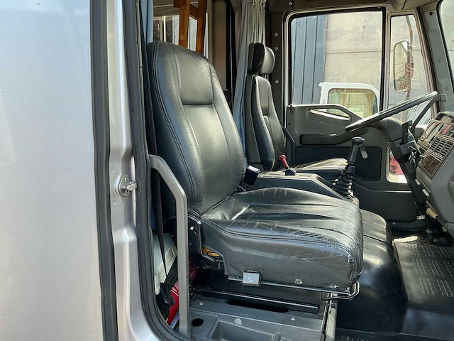 1992 iveco eurocargo paardenvrachtwagen mobilhome vrachtwagen - afbeelding 25 van  81