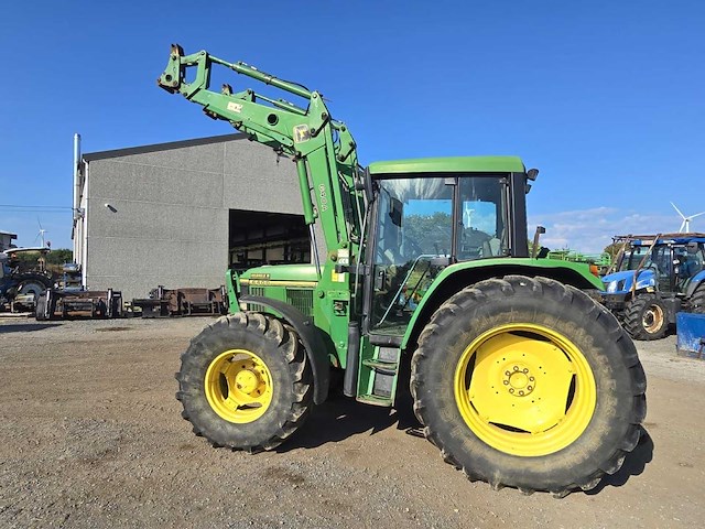 1992 john deere 6400 landbouwtractor met voorlader - afbeelding 4 van  8