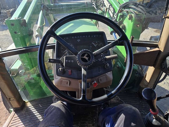 1992 john deere 6400 landbouwtractor met voorlader - afbeelding 7 van  8