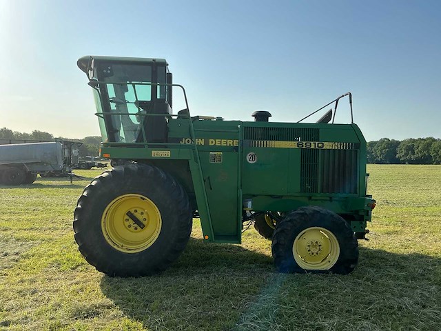 1992 john deere 6910 veldhakselaar - afbeelding 6 van  15