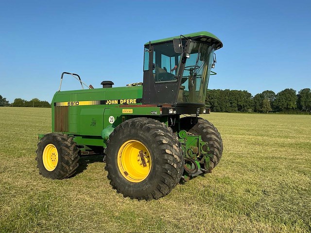 1992 john deere 6910 veldhakselaar - afbeelding 1 van  34