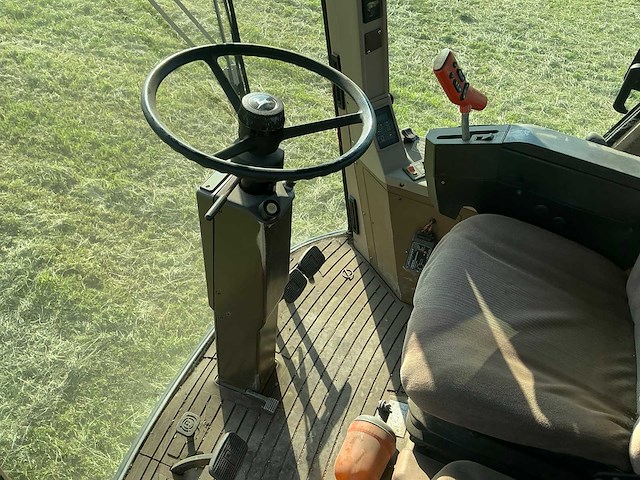 1992 john deere 6910 veldhakselaar - afbeelding 20 van  34