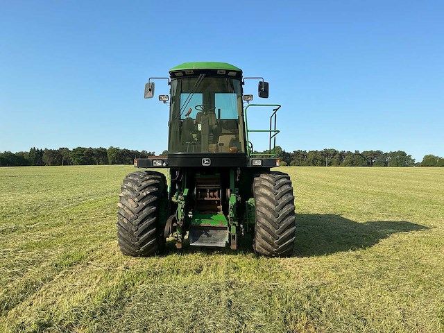 1992 john deere 6910 veldhakselaar - afbeelding 11 van  15
