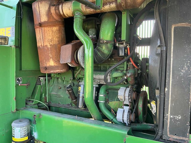 1992 john deere 6910 veldhakselaar - afbeelding 14 van  15