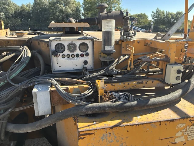 1992 klem kr806d horizontale boormachine - afbeelding 10 van  44