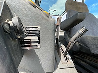1992 massey ferguson 3690 vierwielaangedreven landbouwtractor - afbeelding 15 van  26