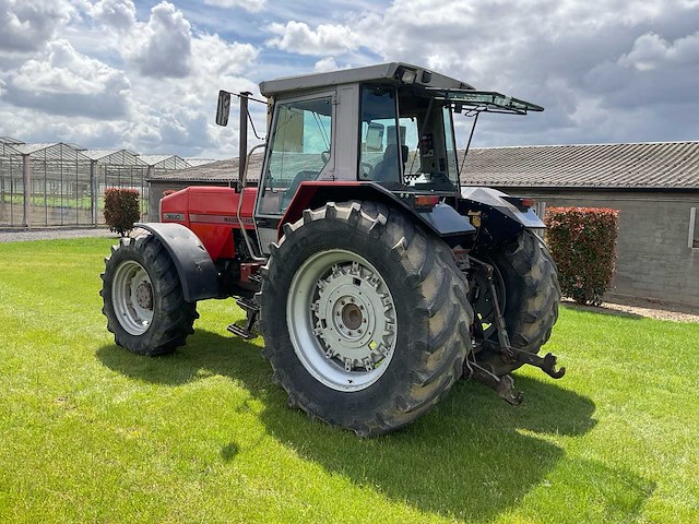 1992 massey ferguson 3690 vierwielaangedreven landbouwtractor - afbeelding 20 van  26