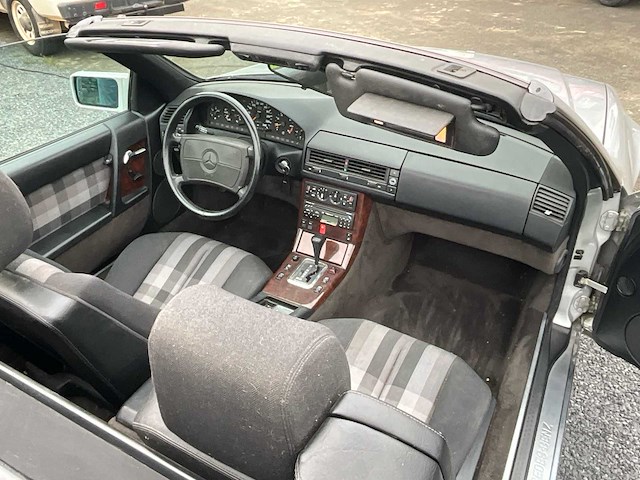 1992 mercedes-benz 300 sl - afbeelding 17 van  25