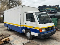 1992 mercedes-benz mb 100 d-t marktwagen foodtruck - afbeelding 1 van  19