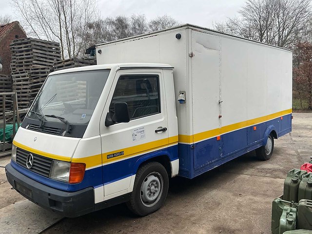1992 mercedes-benz mb 100 d-t marktwagen foodtruck - afbeelding 1 van  24