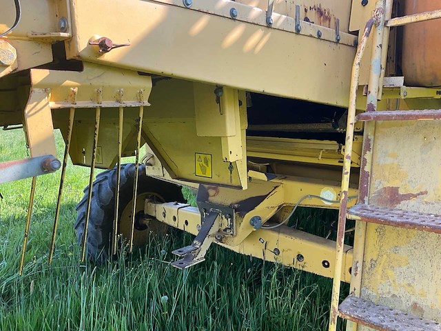 1992 new holland tx 36 combine - afbeelding 29 van  54
