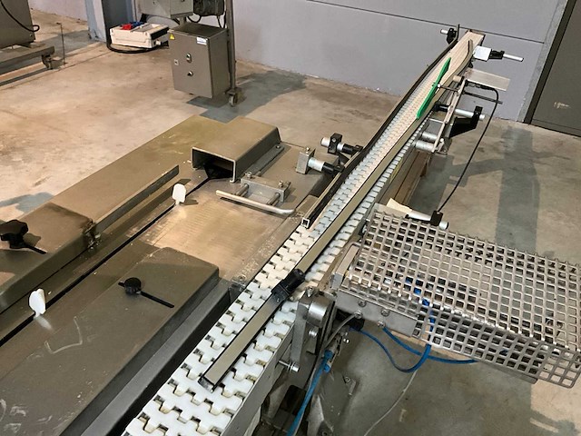 1992 record panda 2000 flowpack verpakkingsmachine - afbeelding 9 van  24