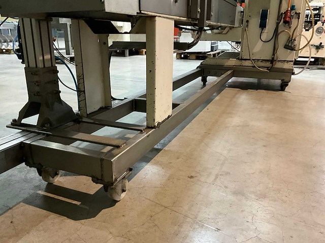 1992 record panda 2000 flowpack verpakkingsmachine - afbeelding 13 van  24