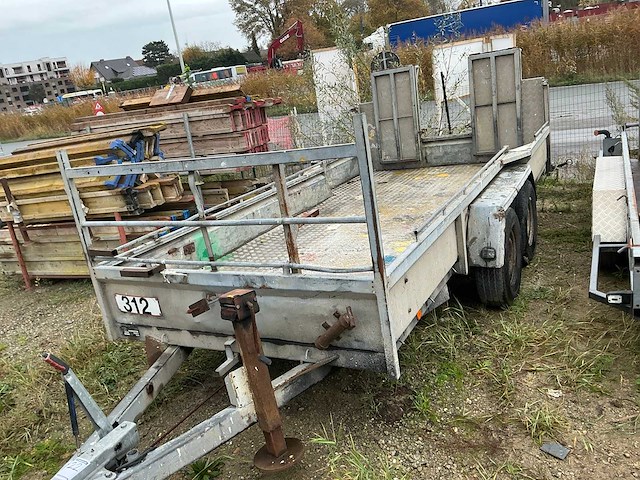 1992 tack machinetransporter - afbeelding 2 van  5