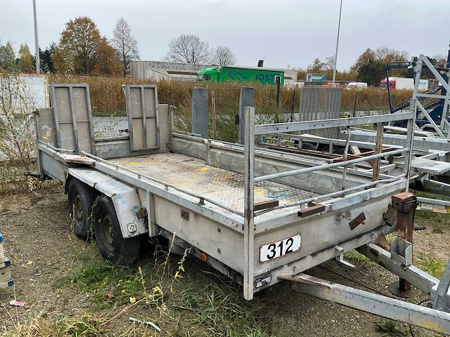1992 tack machinetransporter - afbeelding 3 van  5