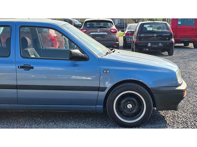1992 volkswagen golf 3 1.4 oldtimer - afbeelding 2 van  29