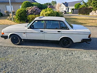 1992 volvo 240 gl personenauto/oldtimer - afbeelding 1 van  59