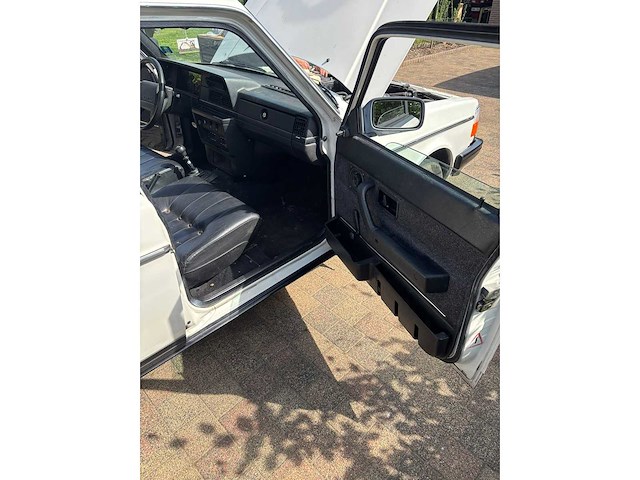 1992 volvo 240 gl personenauto/oldtimer - afbeelding 37 van  59