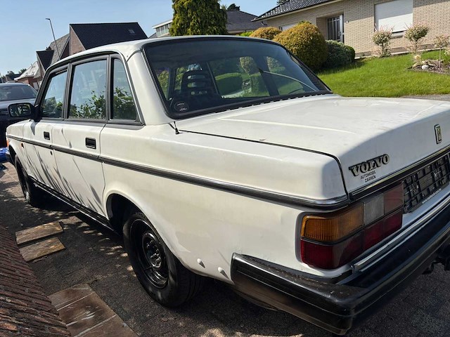 1992 volvo 240 gl personenauto/oldtimer - afbeelding 56 van  59
