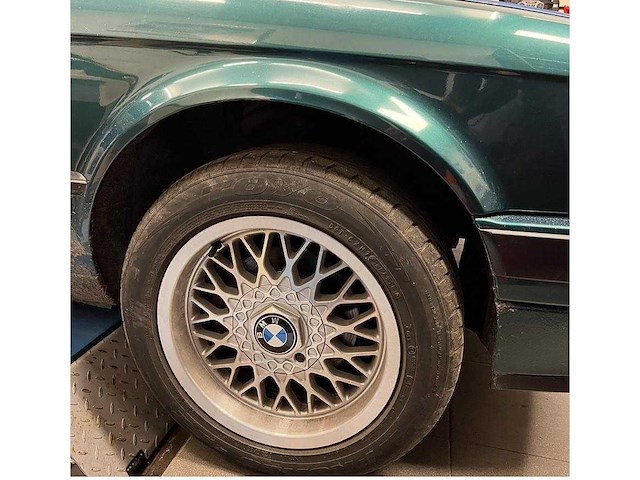 1993 - bmw e30 316i oldtimer - afbeelding 9 van  10