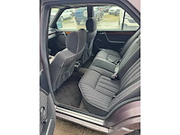 1993 - mercedes - 250d - w124 - car - afbeelding 17 van  19