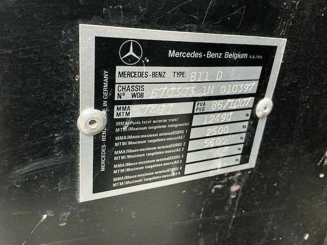 1993 - mercedes 811d - afbeelding 7 van  23