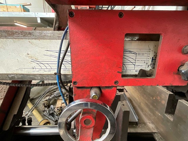 1993 amada h-650 metalen horizontale bandzaagmachine - afbeelding 12 van  13